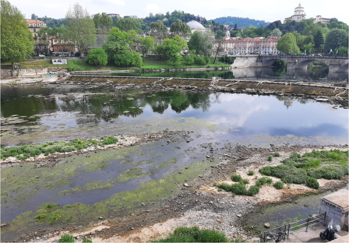 Il Po a Torino Murazzi a maggio 2022