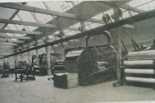 fotografie sono tratte da VIGLIANI E.C.: “Studio sulla asbestosi nelle manifatture di amianto” Ente nazionale prevenzione infortuni, Torino, 1940 