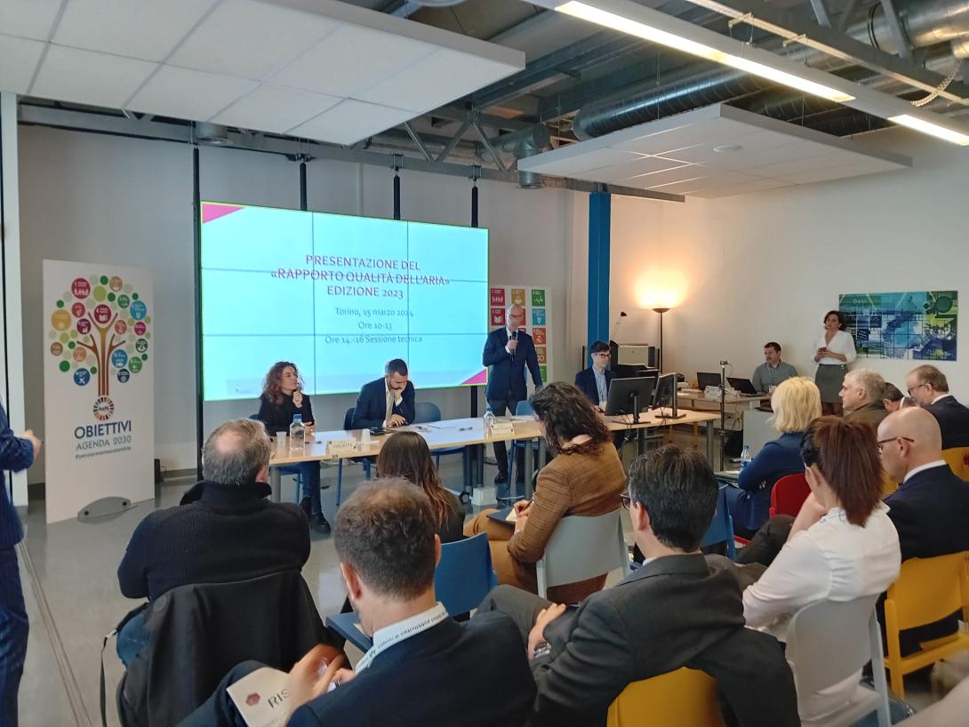 Secondo Barbero introduce i lavori