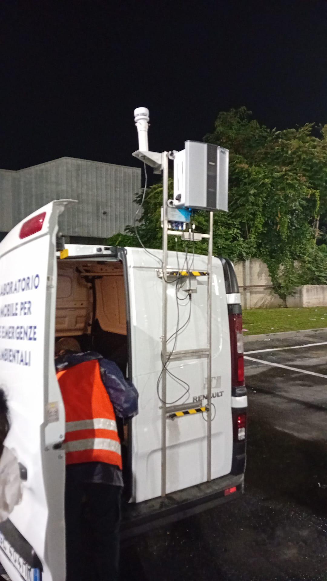 Mezzo mobile Arpa per le emergenze