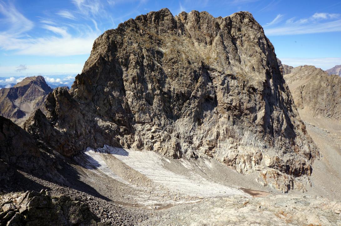 Il ghiacciaio del Clapier, il più meridionale delle Alpi, in alta valle Gesso (Entraque, CN), ripreso il 4 settembre 2025